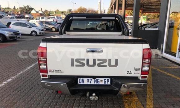 Tenga Tsaru Isuzu KB Chena Mota in Lusaka in Zambia Tenga Tsaru Isuzu KB Chena Mota in Lusaka in Zambia