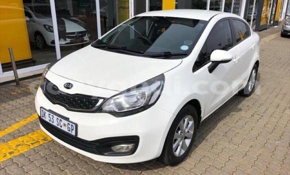 Buy Used Kia Rio White Car in Lusaka in Zambia Buy Used Kia Rio White Car in Lusaka in Zambia