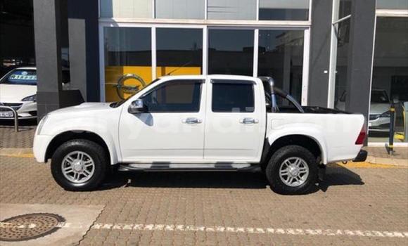 Tenga Tsaru Isuzu KB Chena Mota in Lusaka in Zambia Tenga Tsaru Isuzu KB Chena Mota in Lusaka in Zambia