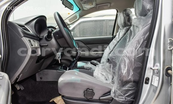 Acheter Import Voiture Mitsubishi L200 Autre à Import - Dubai, Zambie Acheter Import Voiture Mitsubishi L200 Autre à Import - Dubai, Zambie