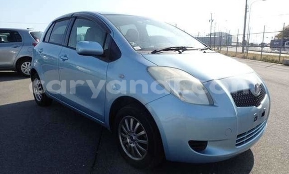 Acheter Occasion Voiture Toyota Vitz Bleu à Lusaka, Zambie Acheter Occasion Voiture Toyota Vitz Bleu à Lusaka, Zambie