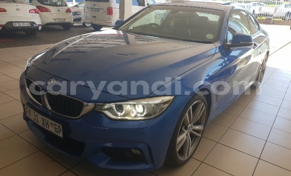 Acheter Occasion Voiture BMW 4er Bleu à Livingstone, Zambie Acheter Occasion Voiture BMW 4er Bleu à Livingstone, Zambie
