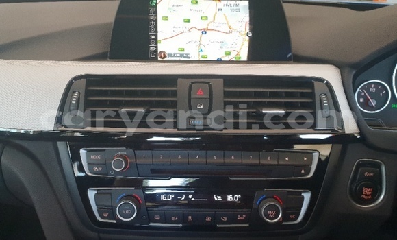 Acheter Occasion Voiture BMW 4er Bleu à Livingstone, Zambie Acheter Occasion Voiture BMW 4er Bleu à Livingstone, Zambie