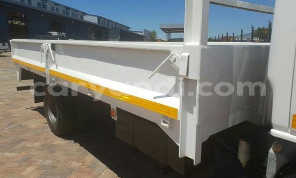 Buy Used Nissan UD White Truck in Lusaka in Zambia Buy Used Nissan UD White Truck in Lusaka in Zambia