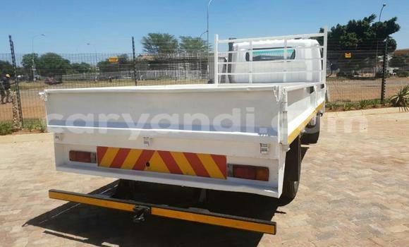 Buy Used Nissan UD White Truck in Lusaka in Zambia Buy Used Nissan UD White Truck in Lusaka in Zambia