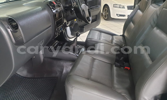 Acheter Occasion Voiture Isuzu KB Blanc à Lusaka, Zambie Acheter Occasion Voiture Isuzu KB Blanc à Lusaka, Zambie