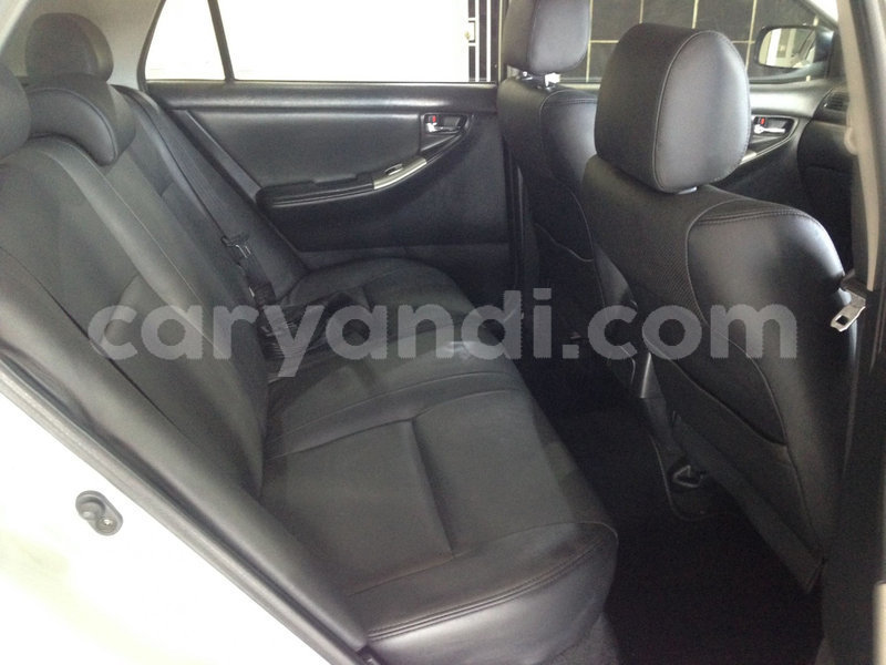 Big with watermark 2014 totota runx h