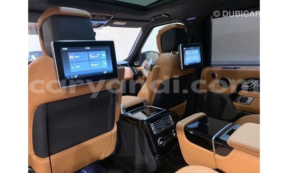 Nunua Imported Land Rover Range Rover Nyeusi Gari ndani ya Import - Dubai nchini Zambia Nunua Imported Land Rover Range Rover Nyeusi Gari ndani ya Import - Dubai nchini Zambia