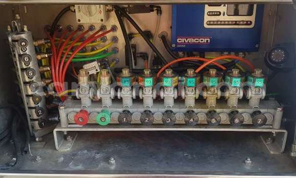 Acheter Occasion Utilitaire Mercedes–Benz 2644 Blanc à Lusaka, Zambie Acheter Occasion Utilitaire Mercedes–Benz 2644 Blanc à Lusaka, Zambie