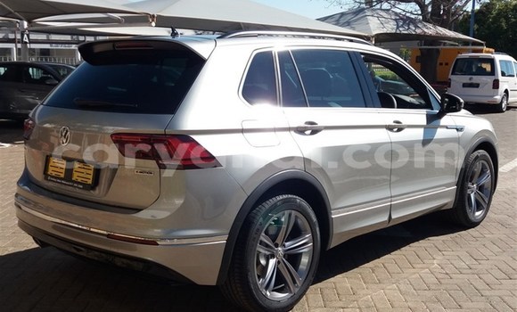 Acheter Occasion Voiture Volkswagen Tiguan Autre à Livingstone, Zambie Acheter Occasion Voiture Volkswagen Tiguan Autre à Livingstone, Zambie