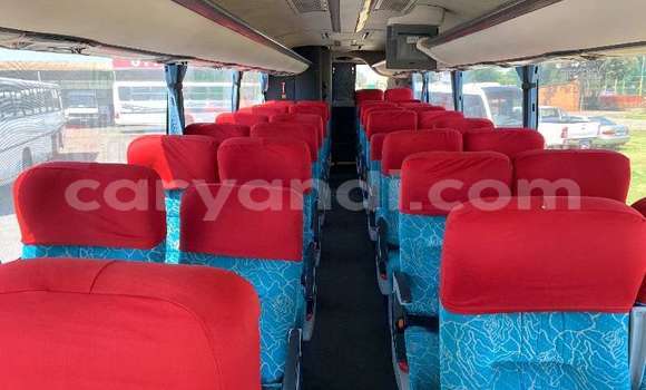 Acheter Occasion Utilitaire Volvo FL Blanc à Lusaka, Zambie Acheter Occasion Utilitaire Volvo FL Blanc à Lusaka, Zambie