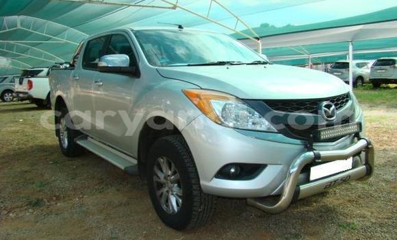 Nunua Ilio tumika Mazda BT-50 Fedha Gari ndani ya Lusaka nchini Zambia Nunua Ilio tumika Mazda BT-50 Fedha Gari ndani ya Lusaka nchini Zambia
