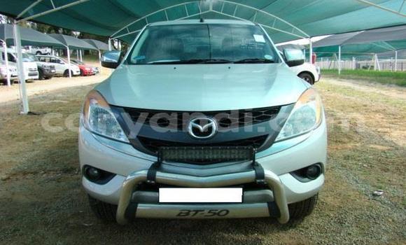 Nunua Ilio tumika Mazda BT-50 Fedha Gari ndani ya Lusaka nchini Zambia Nunua Ilio tumika Mazda BT-50 Fedha Gari ndani ya Lusaka nchini Zambia