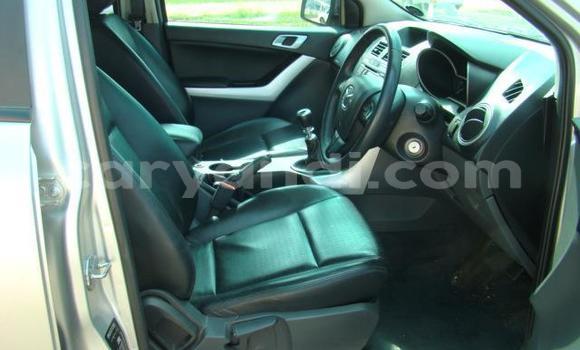 Nunua Ilio tumika Mazda BT-50 Fedha Gari ndani ya Lusaka nchini Zambia Nunua Ilio tumika Mazda BT-50 Fedha Gari ndani ya Lusaka nchini Zambia