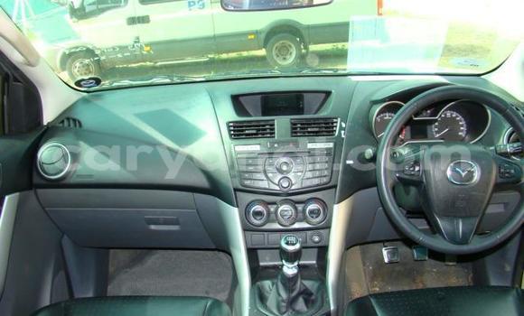 Nunua Ilio tumika Mazda BT-50 Fedha Gari ndani ya Lusaka nchini Zambia Nunua Ilio tumika Mazda BT-50 Fedha Gari ndani ya Lusaka nchini Zambia