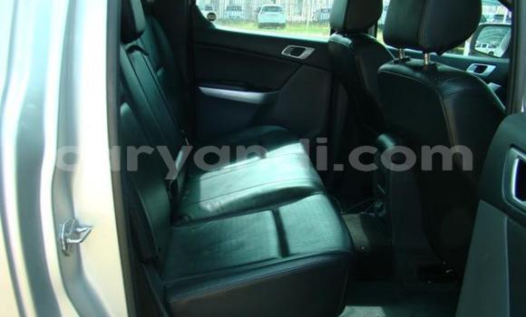 Nunua Ilio tumika Mazda BT-50 Fedha Gari ndani ya Lusaka nchini Zambia Nunua Ilio tumika Mazda BT-50 Fedha Gari ndani ya Lusaka nchini Zambia