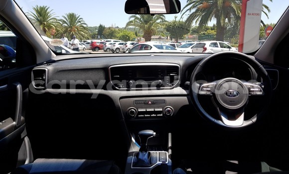 Nunua Ilio tumika Kia Sportage Bluu Gari ndani ya Livingstone nchini Zambia Nunua Ilio tumika Kia Sportage Bluu Gari ndani ya Livingstone nchini Zambia