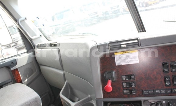 Acheter Occasion Utilitaire Caterpillar 120 Blanc à Lusaka, Zambie Acheter Occasion Utilitaire Caterpillar 120 Blanc à Lusaka, Zambie