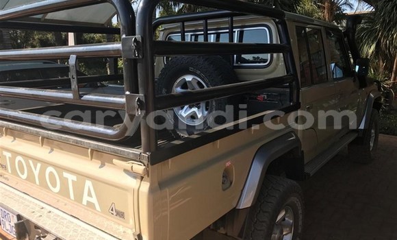 Nunua Ilio tumika Toyota Land Cruiser Nyingine Gari ndani ya Livingstone nchini Zambia Nunua Ilio tumika Toyota Land Cruiser Nyingine Gari ndani ya Livingstone nchini Zambia