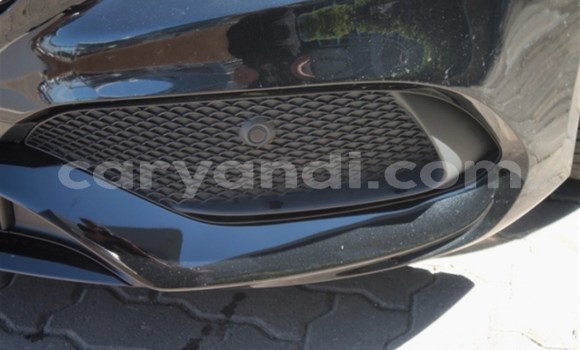 Tenga Tsaru Mercedes‒Benz 200 Nhema Mota in Livingstone in Zambia Tenga Tsaru Mercedes‒Benz 200 Nhema Mota in Livingstone in Zambia