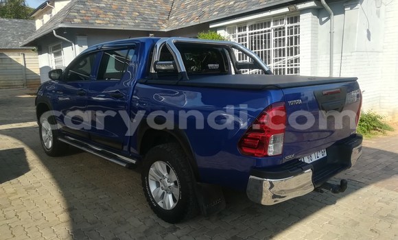 Acheter Occasion Voiture Toyota Hilux Bleu à Livingstone, Zambie Acheter Occasion Voiture Toyota Hilux Bleu à Livingstone, Zambie