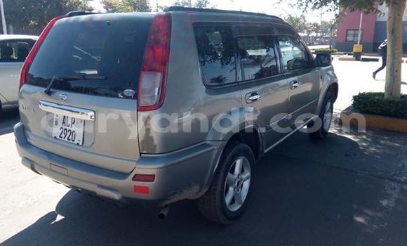 Acheter Occasion Voiture Nissan X–Trail Beige à Lusaka, Zambie Acheter Occasion Voiture Nissan X–Trail Beige à Lusaka, Zambie