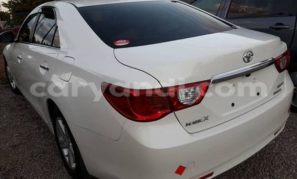 Acheter Occasion Voiture Toyota Mark X Blanc à Lusaka, Zambie Acheter Occasion Voiture Toyota Mark X Blanc à Lusaka, Zambie