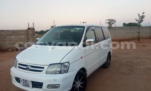Acheter Occasion Voiture Toyota Noah Blanc à Lusaka, Zambie Acheter Occasion Voiture Toyota Noah Blanc à Lusaka, Zambie