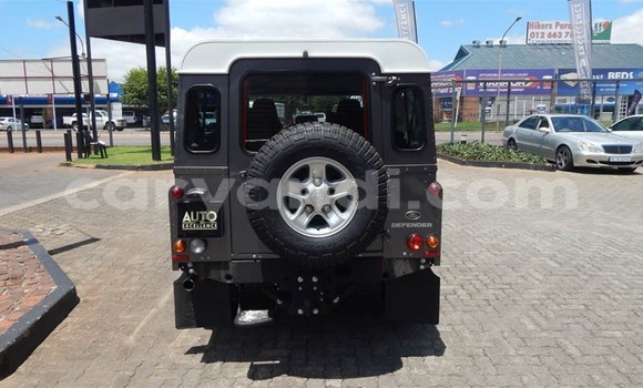 Acheter Occasion Voiture Land Rover Defender Autre à Chingola, Zambie Acheter Occasion Voiture Land Rover Defender Autre à Chingola, Zambie