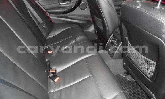 Acheter Occasion Voiture BMW 3–Series Rouge à Lusaka, Zambie Acheter Occasion Voiture BMW 3–Series Rouge à Lusaka, Zambie