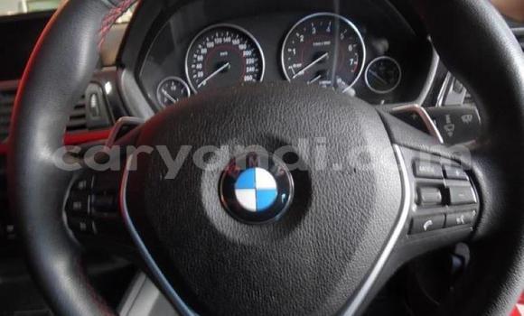 Acheter Occasion Voiture BMW 3–Series Rouge à Lusaka, Zambie Acheter Occasion Voiture BMW 3–Series Rouge à Lusaka, Zambie