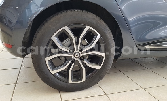 Tenga Tsaru Renault Clio Zvimwe Mota in Chingola in Zambia Tenga Tsaru Renault Clio Zvimwe Mota in Chingola in Zambia