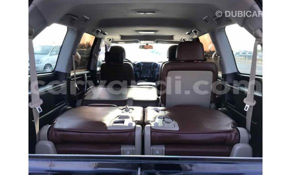 Acheter Import Voiture Toyota Land Cruiser Noir à Import - Dubai, Zambie Acheter Import Voiture Toyota Land Cruiser Noir à Import - Dubai, Zambie