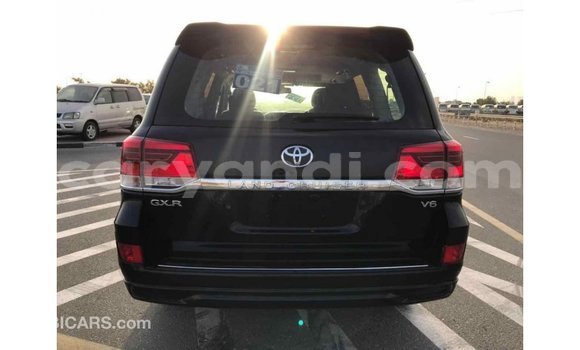 Acheter Import Voiture Toyota Land Cruiser Noir à Import - Dubai, Zambie Acheter Import Voiture Toyota Land Cruiser Noir à Import - Dubai, Zambie