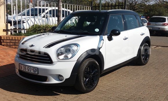 Buy Used MINI Countryman White Car in Chingola in Zambia