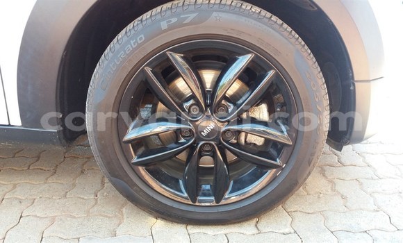 Acheter Occasion Voiture MINI Countryman Blanc à Chingola, Zambie Acheter Occasion Voiture MINI Countryman Blanc à Chingola, Zambie