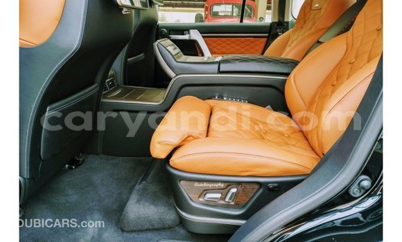 Tenga Imported Toyota Land Cruiser Nhema Mota in Import - Dubai in Zambia Tenga Imported Toyota Land Cruiser Nhema Mota in Import - Dubai in Zambia