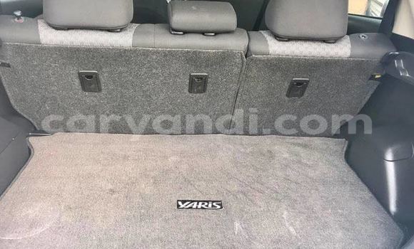 Acheter Occasion Voiture Toyota Yaris Bleu à Lusaka, Zambie Acheter Occasion Voiture Toyota Yaris Bleu à Lusaka, Zambie