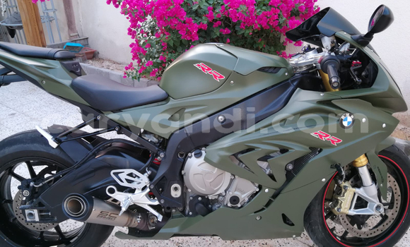 Acheter Occasion Moto BMW S 1000 Beige à Lusaka, Zambie Acheter Occasion Moto BMW S 1000 Beige à Lusaka, Zambie