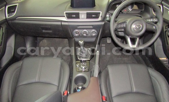 Tenga Tsaru Mazda 3 Zvimwe Mota in Livingstone in Zambia Tenga Tsaru Mazda 3 Zvimwe Mota in Livingstone in Zambia