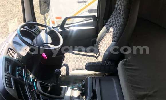 Tenga Tsaru Nissan UD Chena Rori in Livingstone in Zambia Tenga Tsaru Nissan UD Chena Rori in Livingstone in Zambia