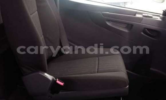 Tenga Tsaru Mercedes–Benz 3331 Chena Rori in Chingola in Zambia Tenga Tsaru Mercedes–Benz 3331 Chena Rori in Chingola in Zambia