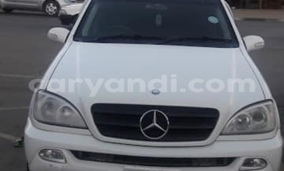 Buy Used Mercedes‒Benz ML–Class White Car in Lusaka in Zambia Buy Used Mercedes‒Benz ML–Class White Car in Lusaka in Zambia