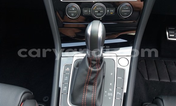 Acheter Occasion Voiture Volkswagen Golf GTI Blanc à Chingola, Zambie Acheter Occasion Voiture Volkswagen Golf GTI Blanc à Chingola, Zambie