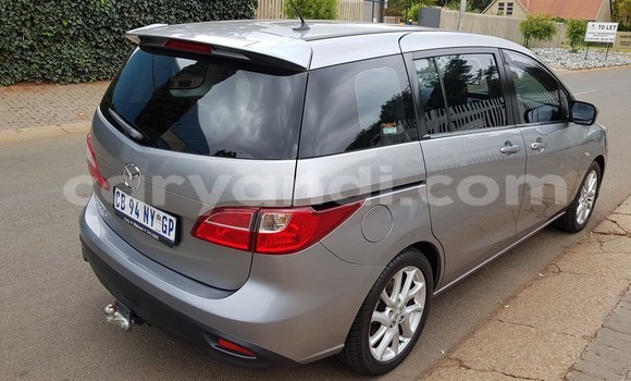 Acheter Occasion Voiture Mazda Mazda 5 Autre à Lusaka, Zambie Acheter Occasion Voiture Mazda Mazda 5 Autre à Lusaka, Zambie