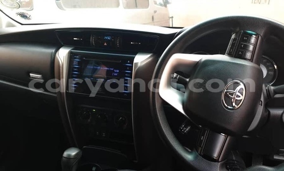 Acheter Occasion Voiture Toyota Fortuner Noir à Lusaka, Zambie Acheter Occasion Voiture Toyota Fortuner Noir à Lusaka, Zambie
