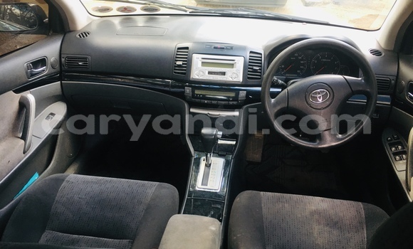 Acheter Occasion Voiture Toyota Allion Bleu à Lusaka, Zambie Acheter Occasion Voiture Toyota Allion Bleu à Lusaka, Zambie