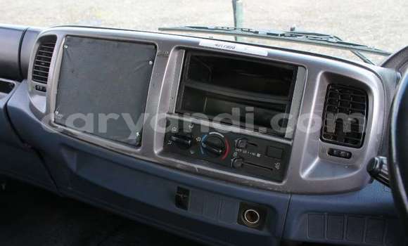 Acheter Occasion Utilitaire Hino 300 Series Blanc à Lusaka, Zambie Acheter Occasion Utilitaire Hino 300 Series Blanc à Lusaka, Zambie