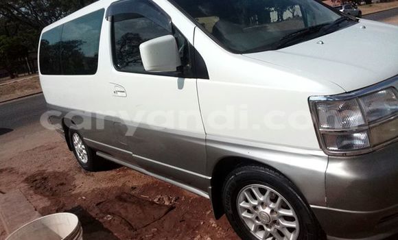 Nunua Ilio tumika Nissan Xterra Nyeusi Gari ndani ya Chipata nchini Zambia Nunua Ilio tumika Nissan Xterra Nyeusi Gari ndani ya Chipata nchini Zambia