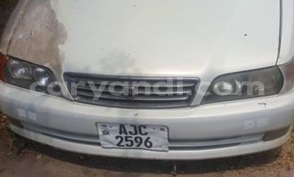 Nunua Ilio tumika Toyota Caldina Nyeusi Gari ndani ya Chipata nchini Zambia Nunua Ilio tumika Toyota Caldina Nyeusi Gari ndani ya Chipata nchini Zambia